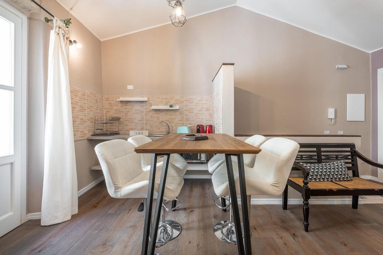 Promenade Boutique Rooms - City Centre Cagliari Exteriör bild
