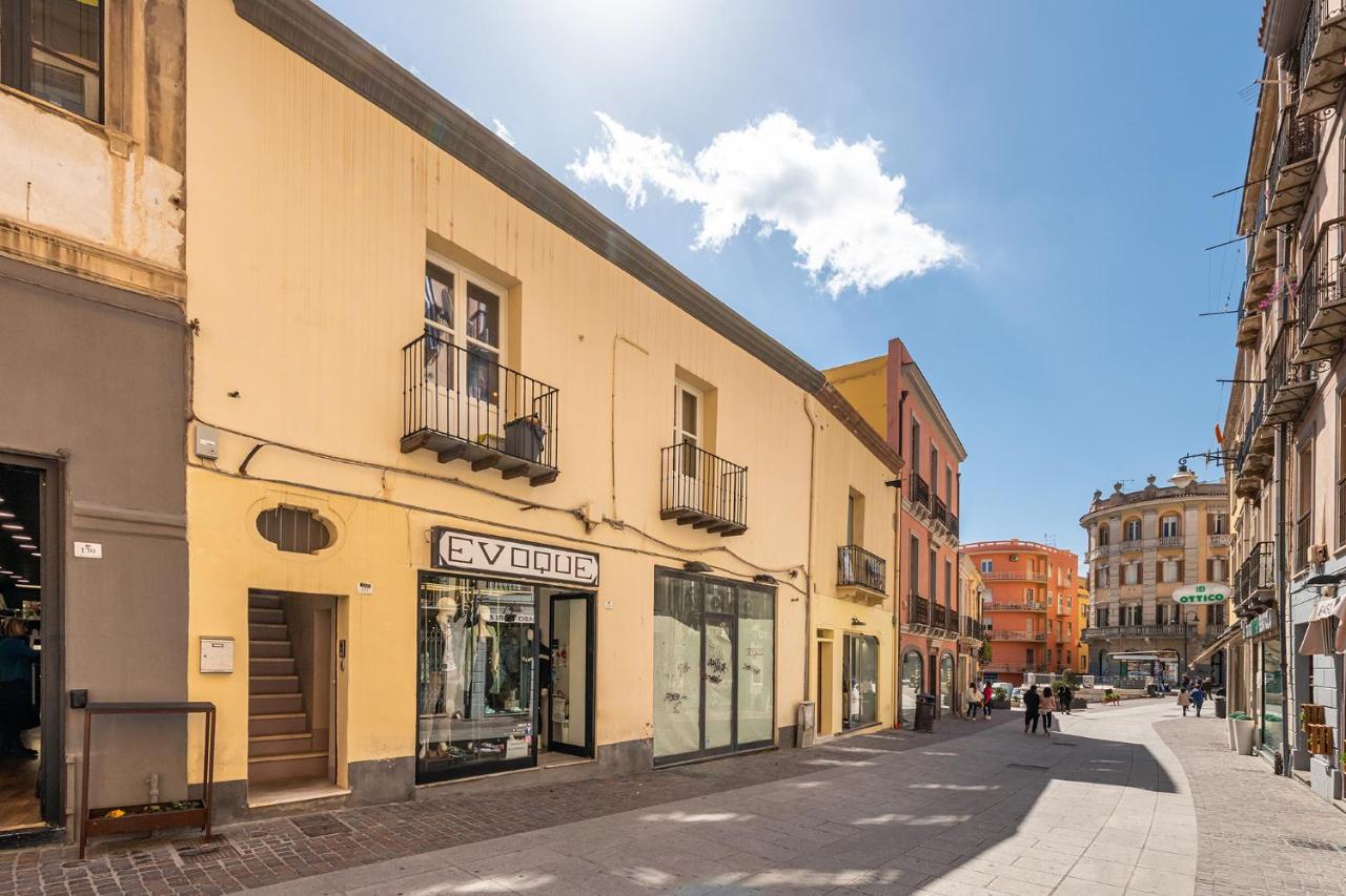 Promenade Boutique Rooms - City Centre Cagliari Exteriör bild