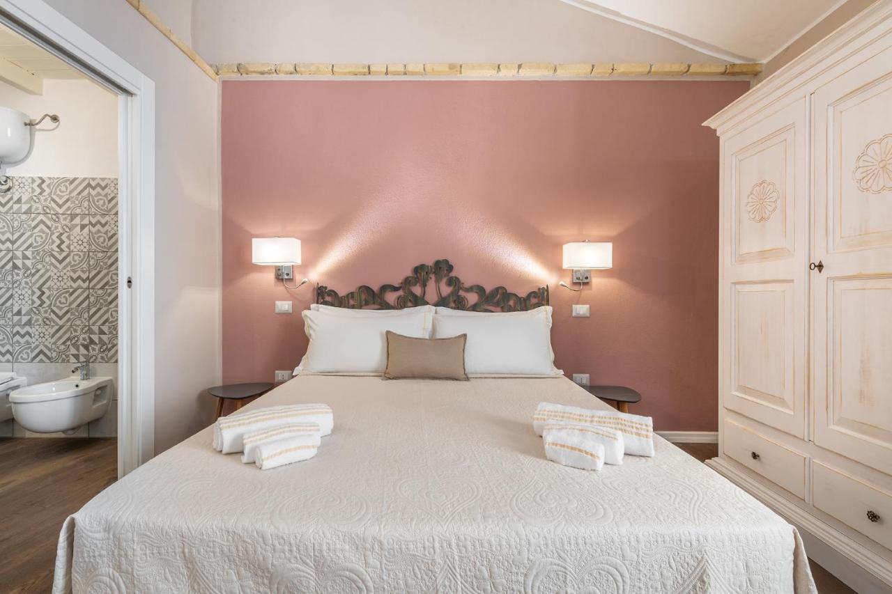 Promenade Boutique Rooms - City Centre Cagliari Exteriör bild