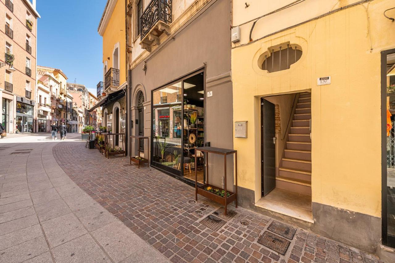 Promenade Boutique Rooms - City Centre Cagliari Exteriör bild