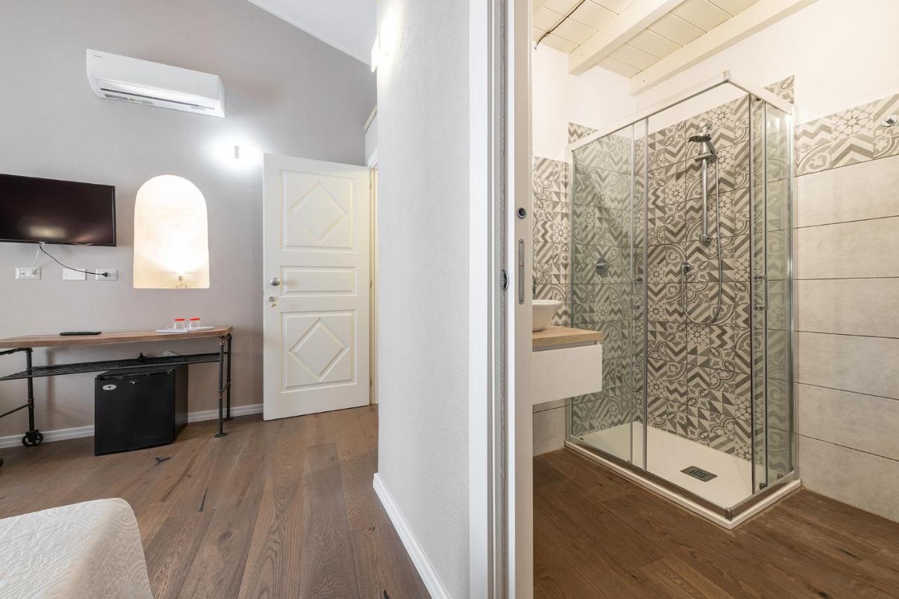 Promenade Boutique Rooms - City Centre Cagliari Exteriör bild